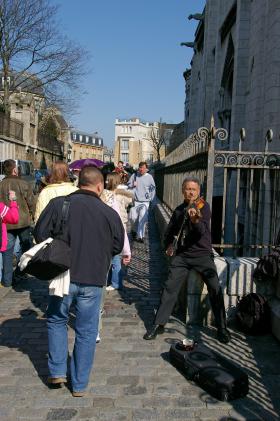 PARYŻ PO RAZ TRZECI / image_0103.jpg