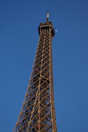 PARYŻ PO RAZ TRZECI / image_0215.jpg