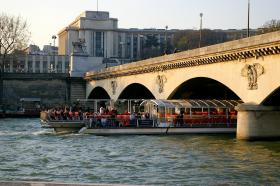 PARYŻ PO RAZ TRZECI / image_0216.jpg