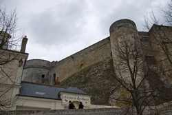 ZAMKI NAD LOARĄ / image_0074.jpg